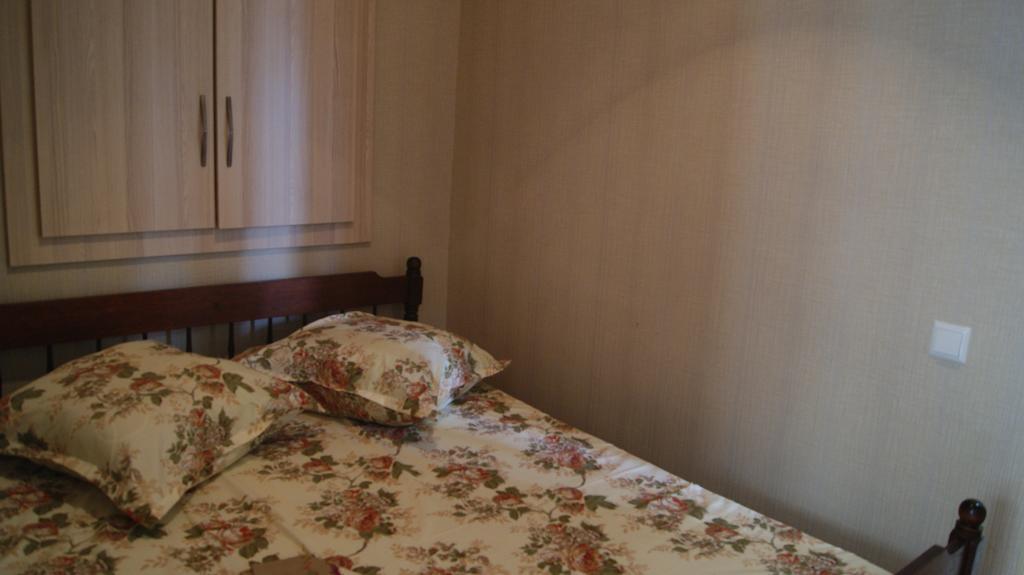 Modern Apartment Avlabari Tbilisi Buitenkant foto