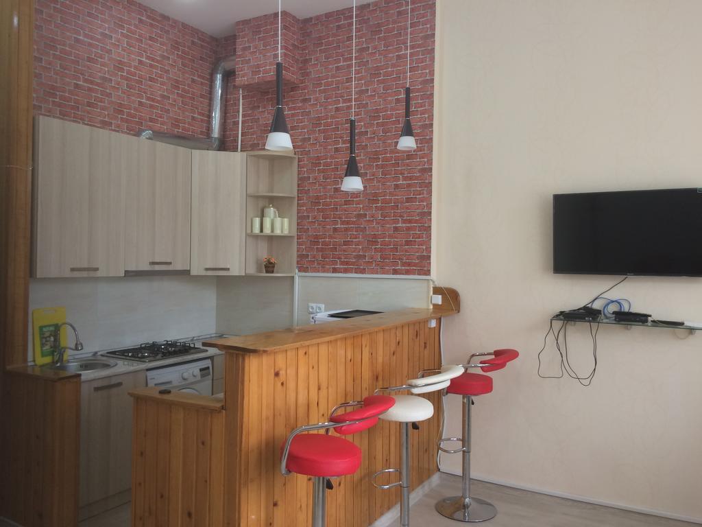 Modern Apartment Avlabari Tbilisi Buitenkant foto